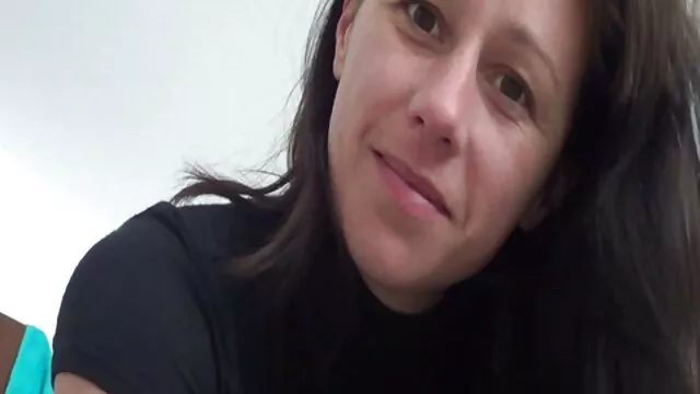 かわいい空腹の男性は猫に彼のお尻を入れて 女性 の ため の アダルト 動画 サイト