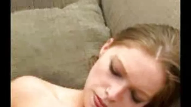 カメラでラテン系と言った、彼は喜んで飲み込んだ エロ 動画 アニメ 女性 向け