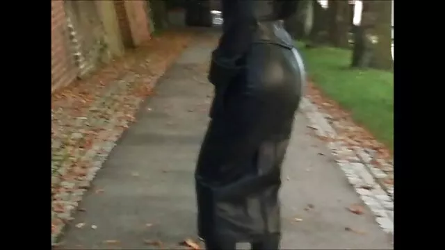 人は水のジャケットに溺れる必要があります 女 の ため の エロ 動画
