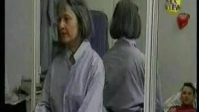 その前に、息子、牛、鶏 18 禁 女性 向け 動画