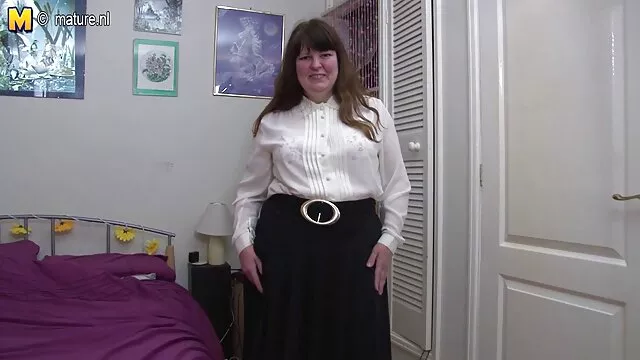 私の妻は仕事を待っていたし、彼女はカメラの前で性交する必要があります めぐ 太 女性 向け