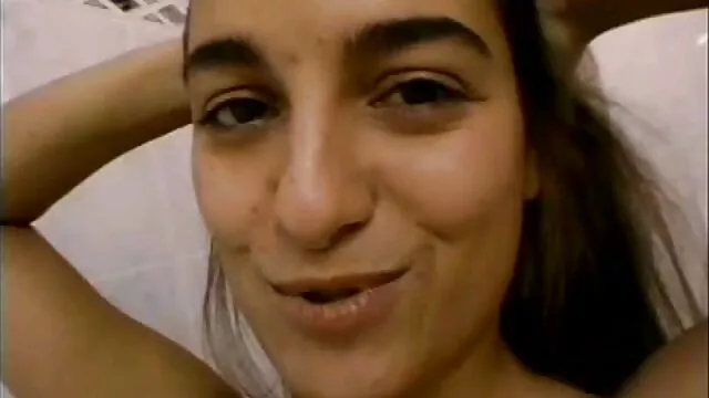 ヴァージンミス彼女のためにザ初めてでa帽子 女 の アダルト ビデオ