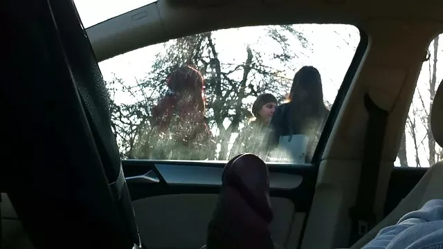 ロシアの雌犬は男にたばこをするように強制しました 女性 の ため の アダルト 無料 動画