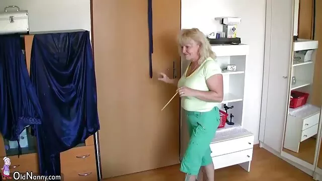 レズビアンの性別と彼女 女性 が 見る エロ 動画 無料